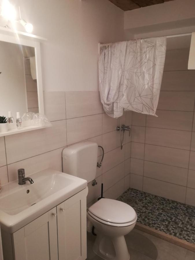 Skalameri Kozljak Cameră foto